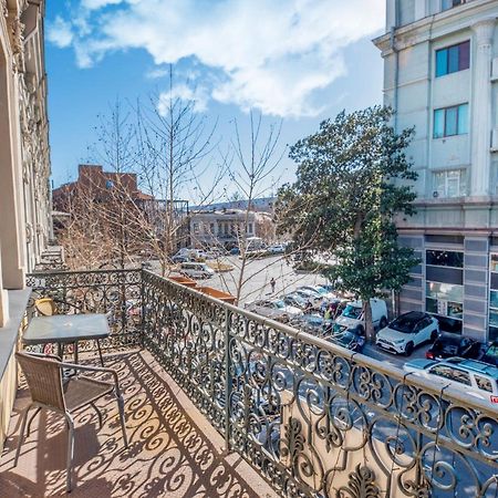 Vintage Hotel Тбилиси Екстериор снимка