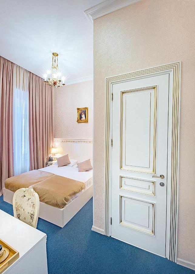 Vintage Hotel Тбилиси Екстериор снимка