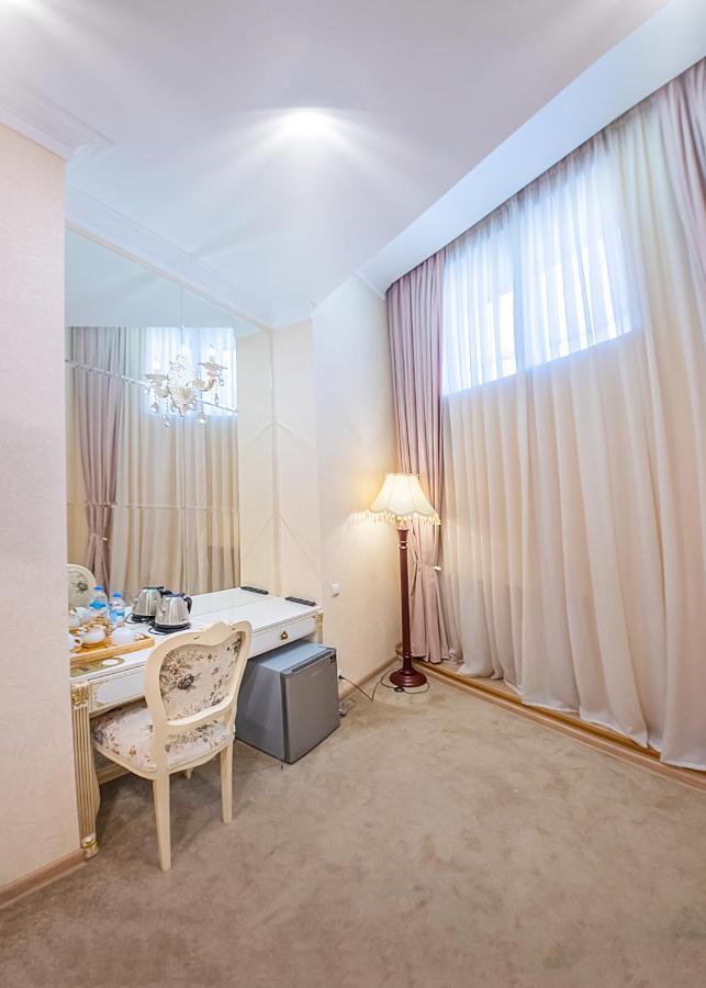 Vintage Hotel Тбилиси Екстериор снимка