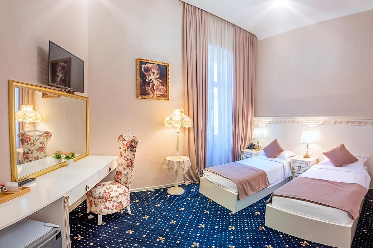 Vintage Hotel Тбилиси Екстериор снимка