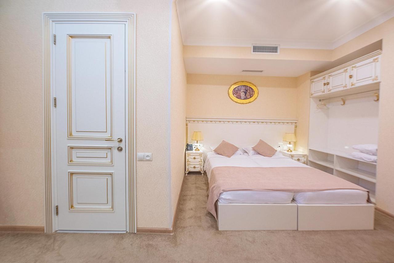 Vintage Hotel Тбилиси Екстериор снимка