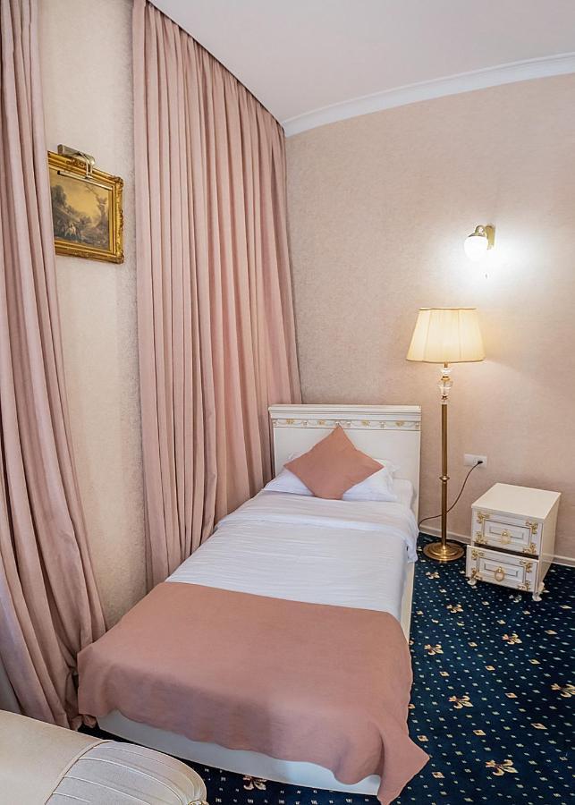 Vintage Hotel Тбилиси Екстериор снимка