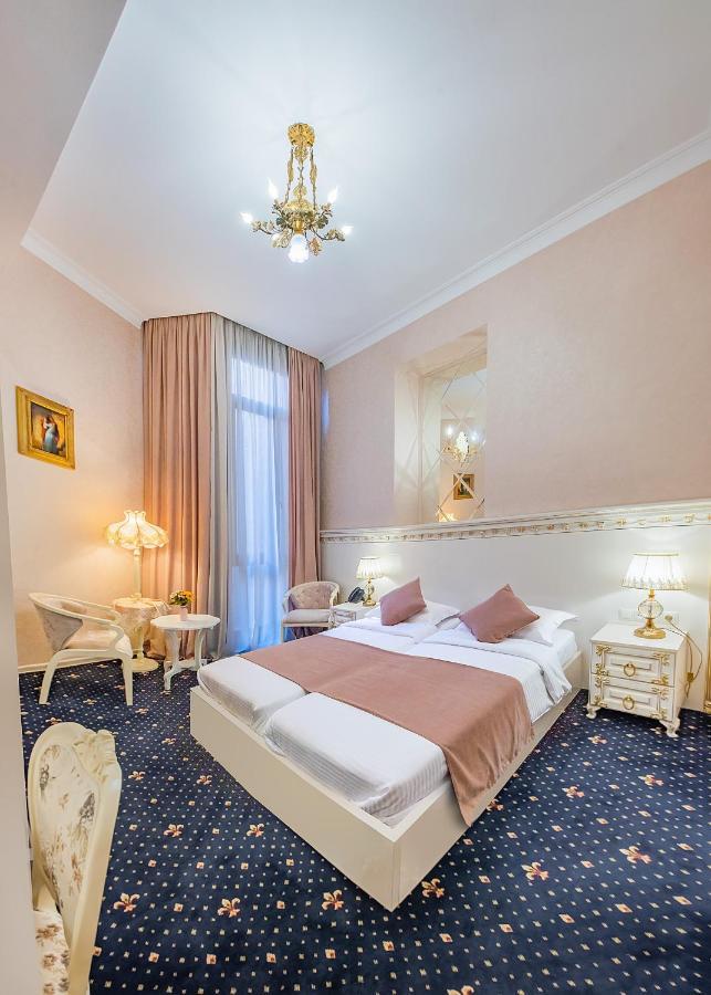 Vintage Hotel Тбилиси Екстериор снимка