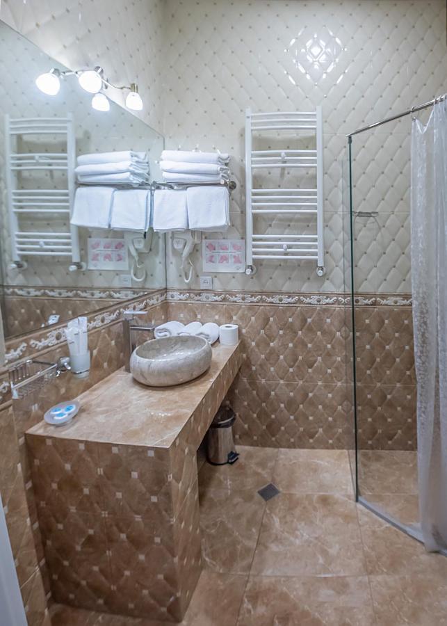 Vintage Hotel Тбилиси Екстериор снимка